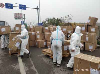 “虞”你同行 共克時(shí)艱——國邦醫(yī)藥下屬浙江國邦藥業(yè)向上虞捐贈12000套防疫物資！